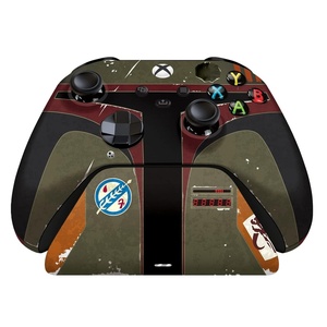 Razer Limited Edition Mandalorian Wireless Pro Controller & Quick Charging Stand Bundle for Xbox Series X|S, Xbox One: Impulse Triggers – Textured Grips – 12hr Battery Life – Magnetic Secure Charging(Boba Fett)